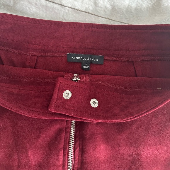 Skirt - Picture 2 of 3